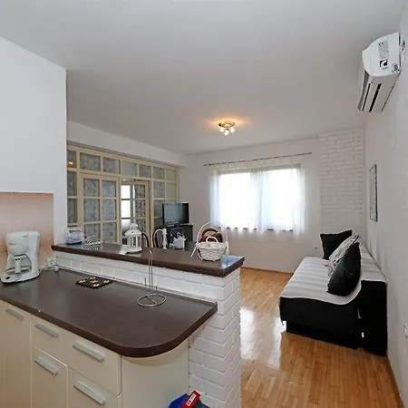 Apartament Ana Vodice