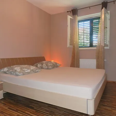 Ana Apartament Vodice